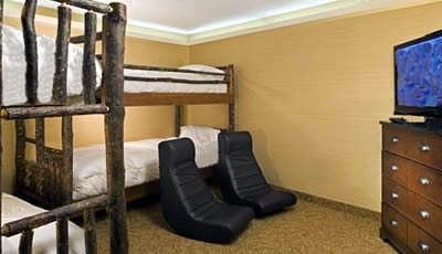 Guest Bedroom with Bunk Beds