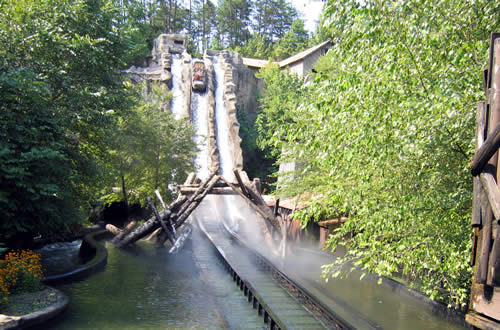 Dollywood Log Flume Ride